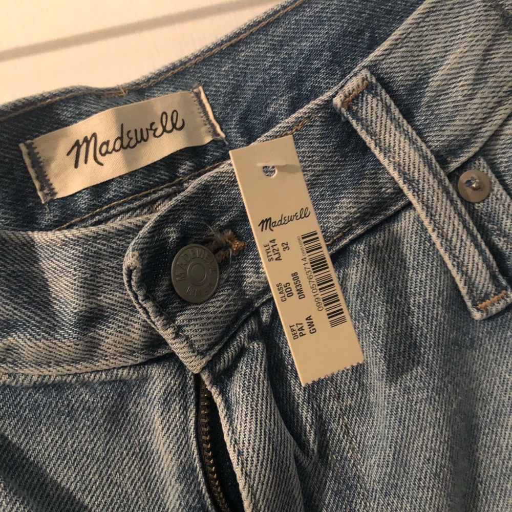 Madewell mom jean